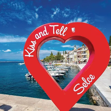 Feriehus Beautiful In With Wifi *